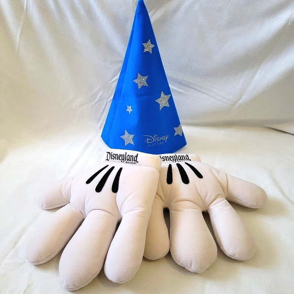 Disneyland Resort Mickey Mouse Hands Plus Disney Store Wizard Fantasia Hat - Picture 1 of 12